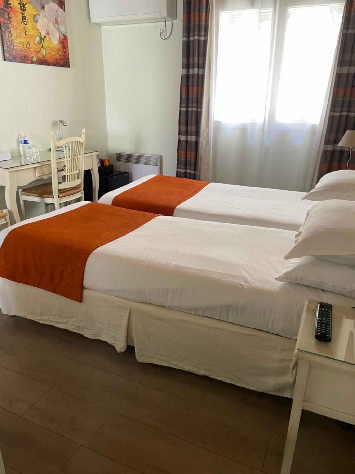 Hotel Hotel Le Medieval Palais Des Papes Avignon