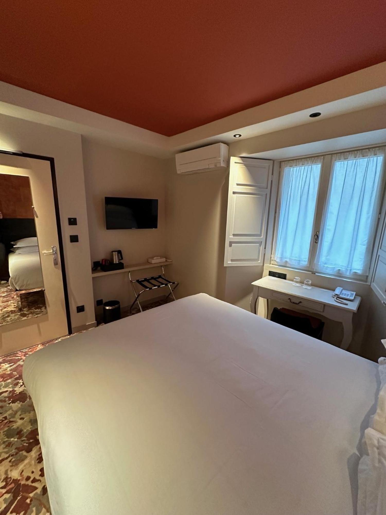 Hotel Hotel Le Medieval Palais Des Papes Avignon